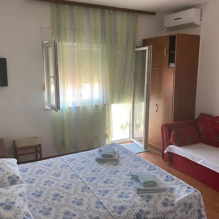 Udovicic Gostinjska kuća 2*