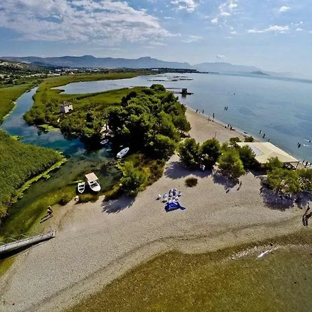 Udovicic Gasthuis 2*